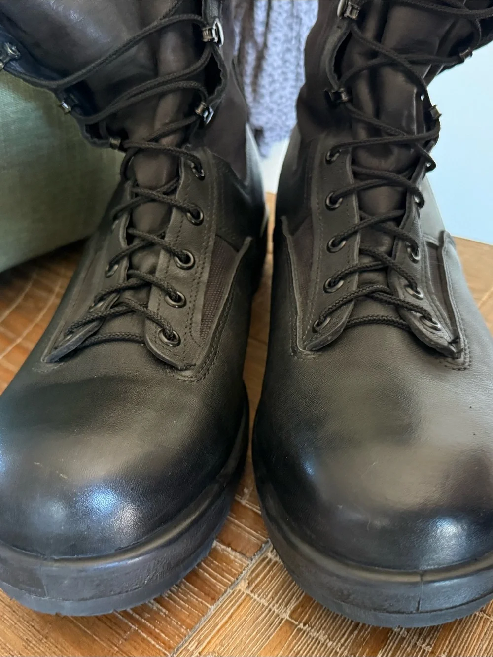 Belleville Men's Black Tactical Lace-Up Boots- 12W 700V - Picture 2 of 9